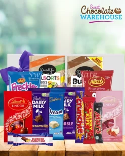Chocolate And Lollies Gifting Hamper 1841g